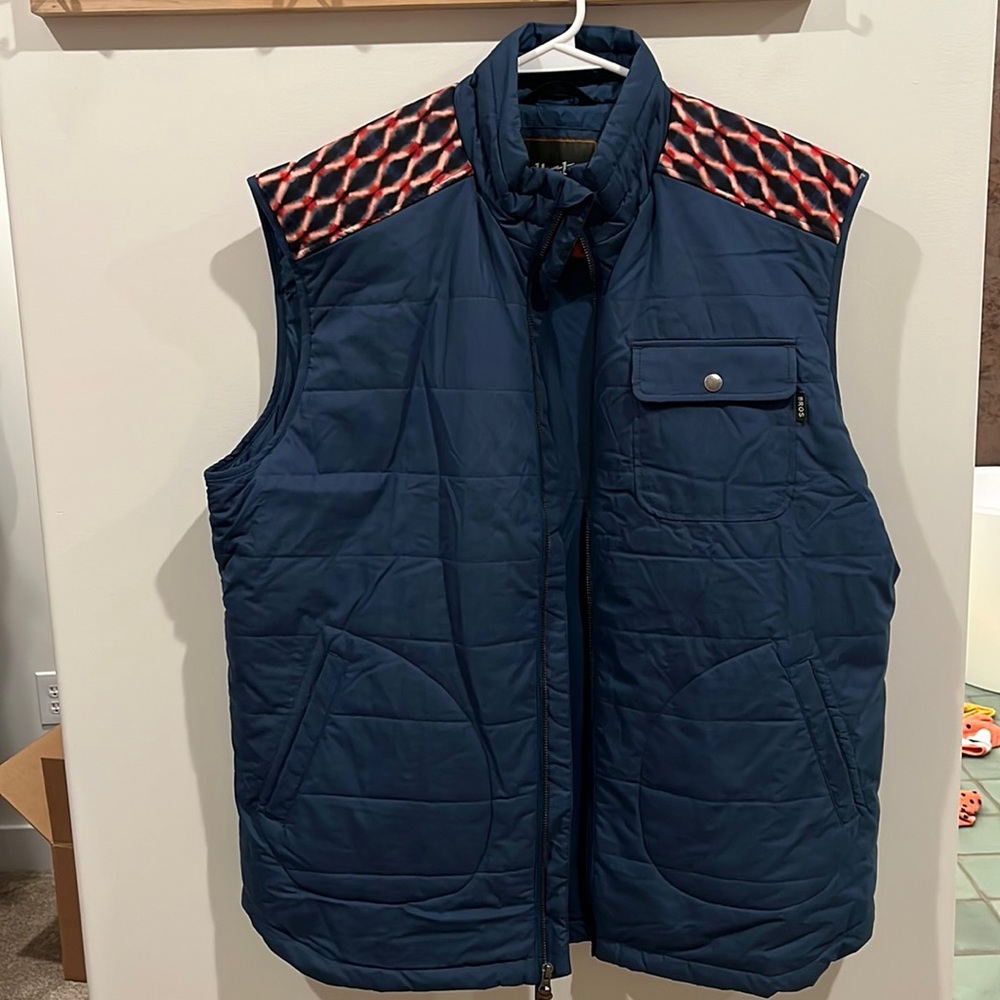 Howler Bros unique Navy vest